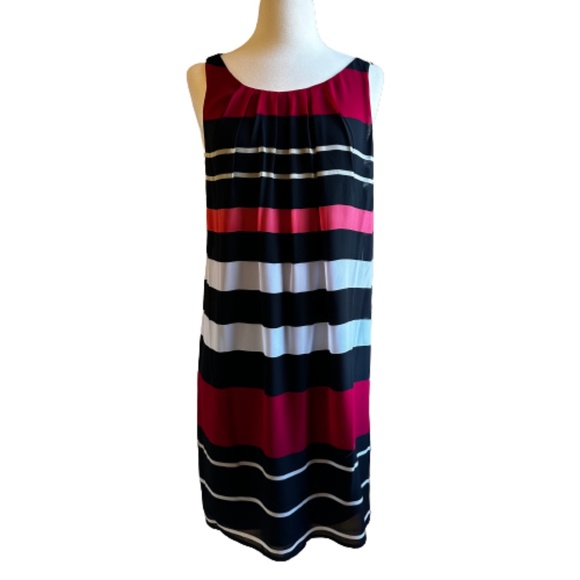 COPY - NEW YORK & COMPANY Dress Sheath Stripe Pleated Lined Sleeveless Polyeste… - Picture 1 of 10